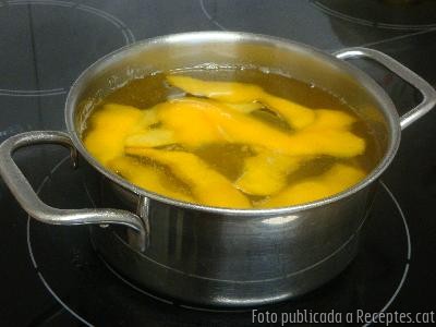 Gelatina de fruita (per napar peces de rebosteria)